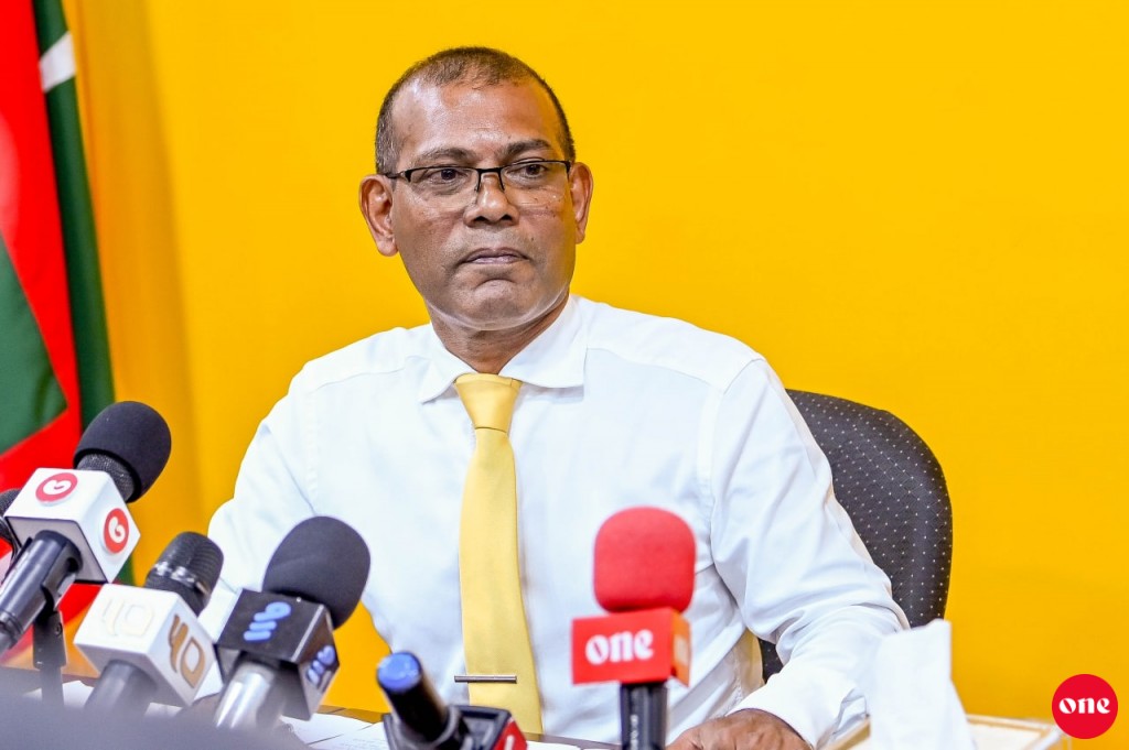 Mi'ee inthihaabu aharu, varah gina kadathah jahaane: Nasheed