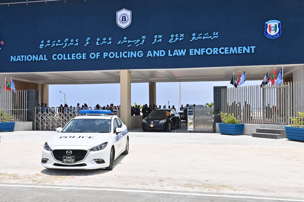 Addu Police College ge gina dharivarun thakeh balive admit koggen faruvaa dhenee
