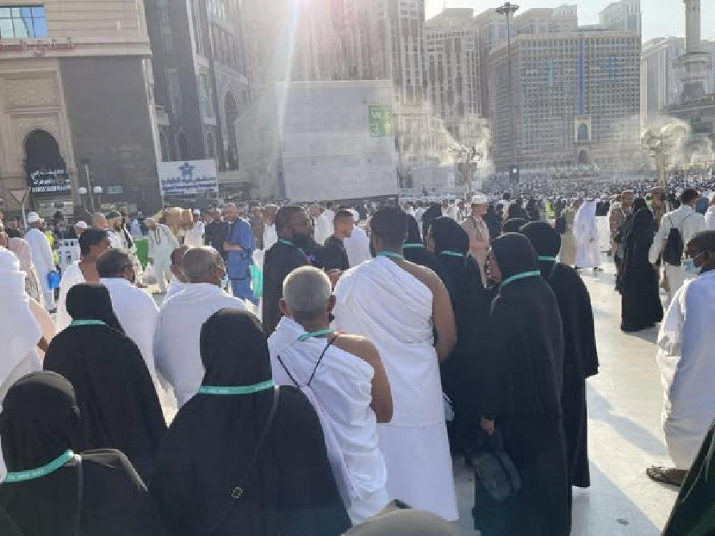 Umra ah dhiya dhivessaku maruvejje
