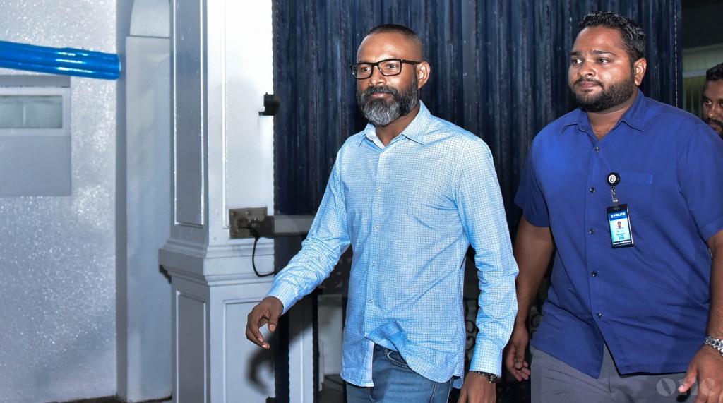 Rilwaan massalaiga kureege fandiyaaru Abdullah didi aa suvaalu koffi