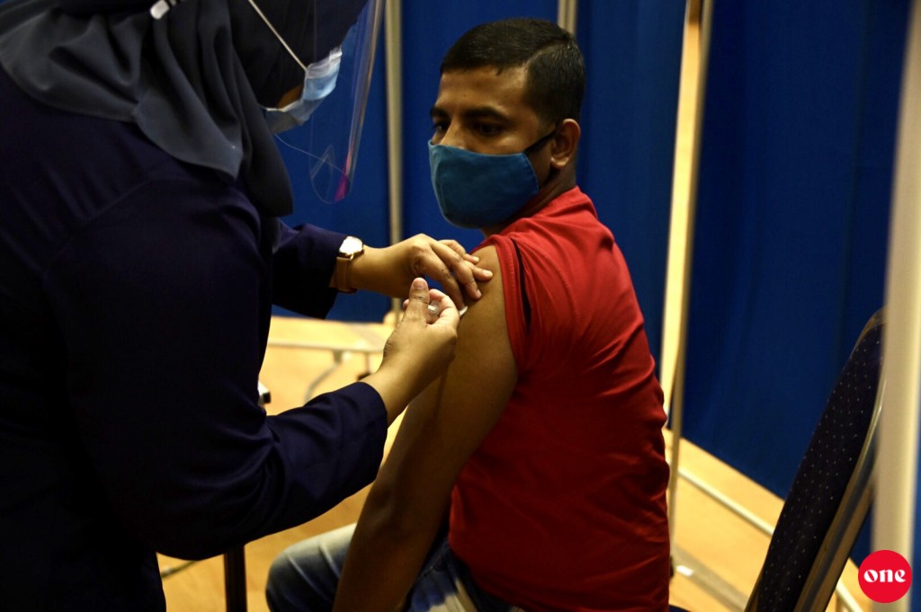 Hurihaa emmenan Covid vaccine jehumuge bodu program miadhu fashaifi