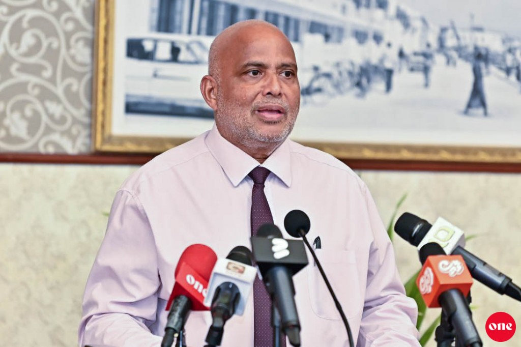 Kulli kameh dhivaavegen Minister ah vadainugennevumun, goathi dhookurumaabeheygothun suvaaleh nukurevunu!