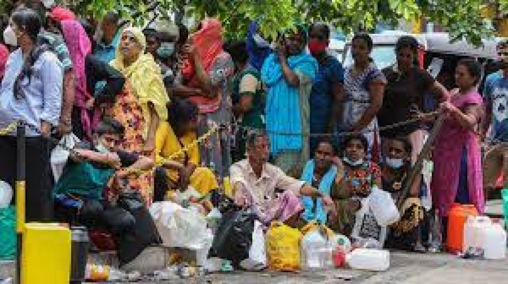India rushes food, medicine to bankrupt Sri Lanka