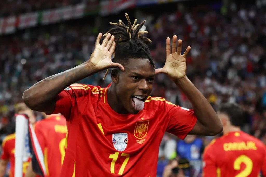 Record thattaa eku Spain raskamah, England ge karuna ah nimumeh nai