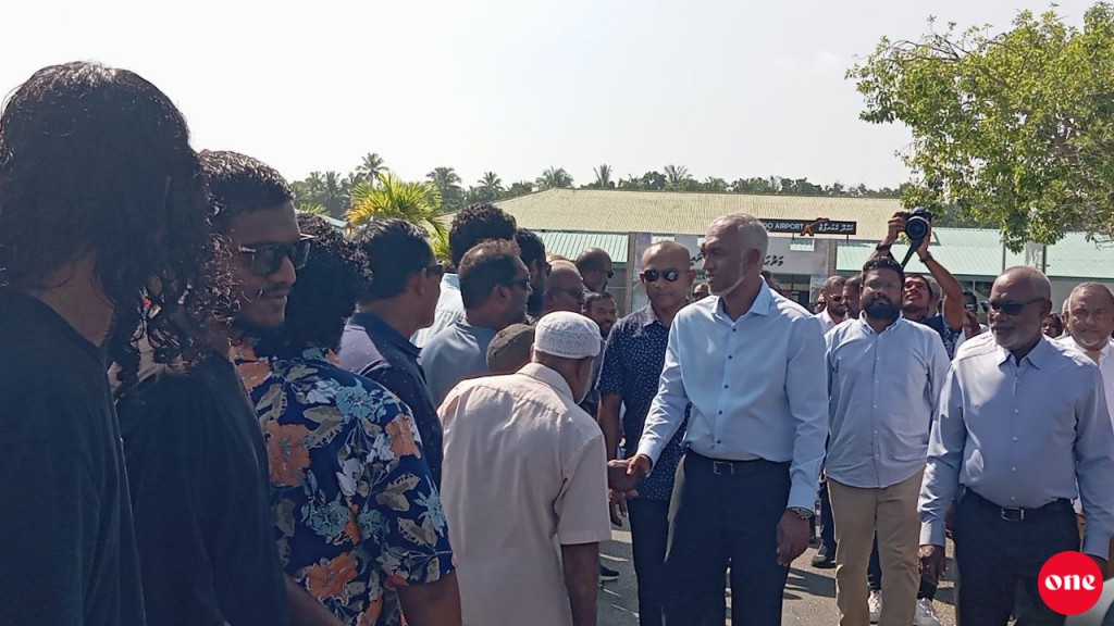Raees laamah vadaigenfi