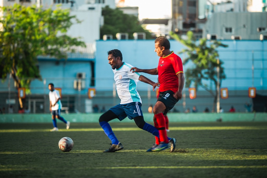 Veterans league: Bodu thafaathakun Buru balikoh, Da Grande ummeedhu bodukoffi