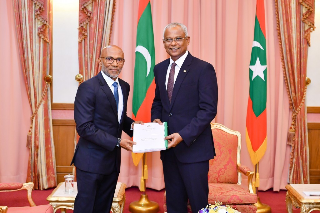 Transitional report presented to President Solih