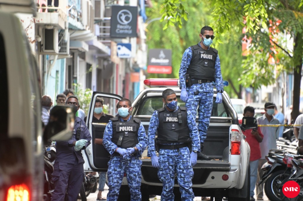 Nepal anhenakah hamaalaa dhin massalaigai Bangladesh firihenaku hayyaru koffi 