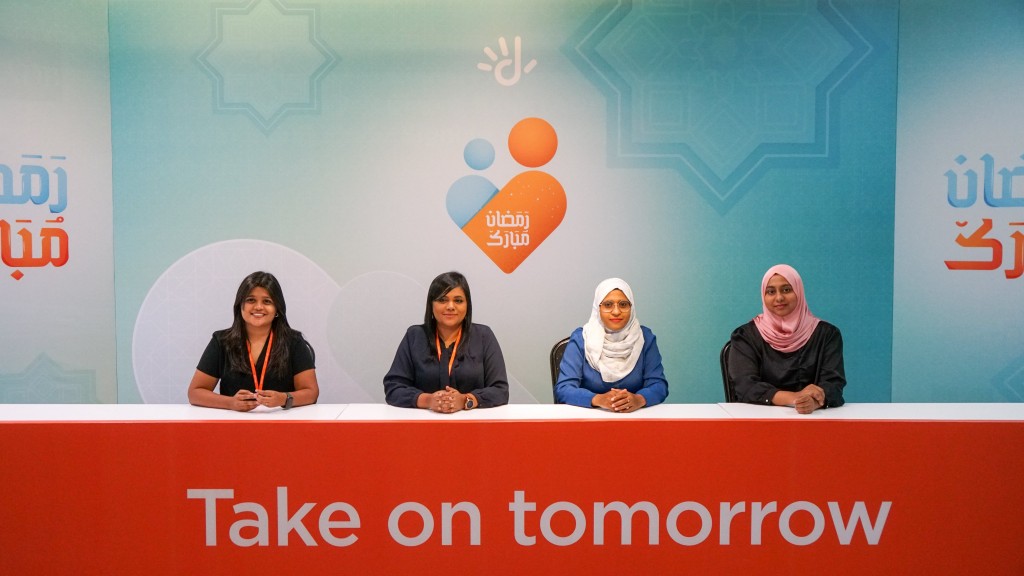 Dhiraagu aai Moms aid gulhigen roadha mahu 100 aailaa akah ehee vanee