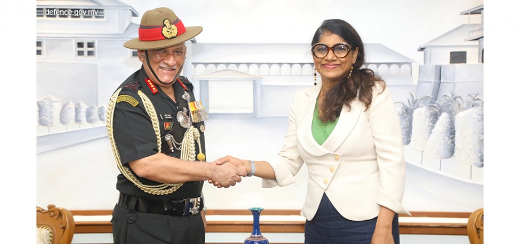 Indian Army Chief pays courtesy call on Defense Minister