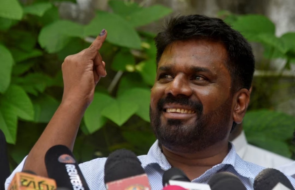Raajje aa eku oiy gulhun ithurah varugadhakuran masahkaiy kuraanan: Anura