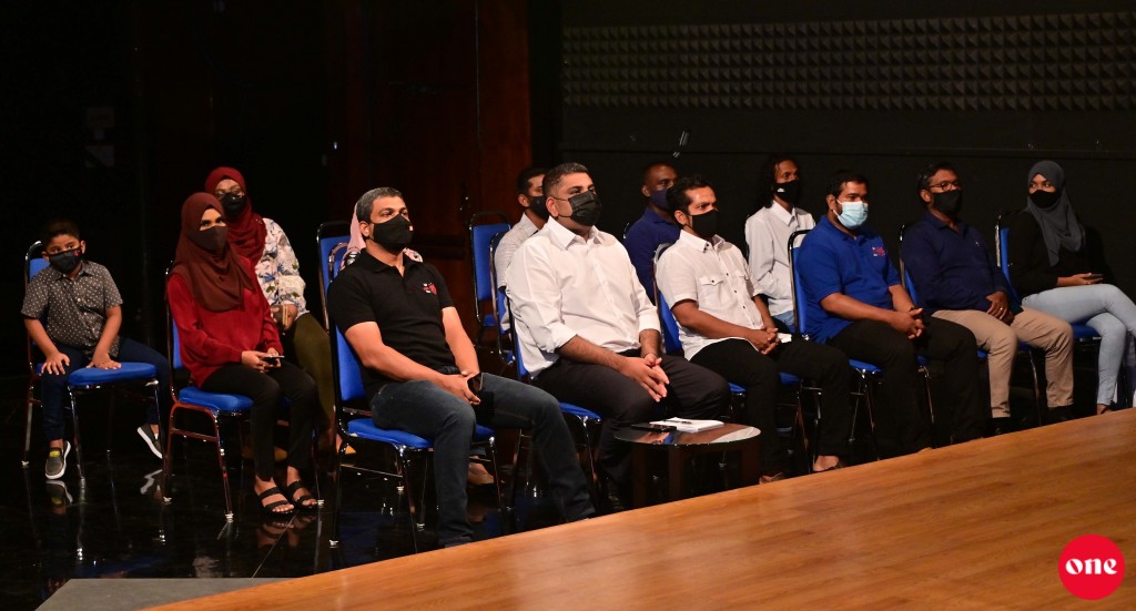 #OnePhoto : ''Covid huttuvaanee aharen'' Campaign ninmaalun