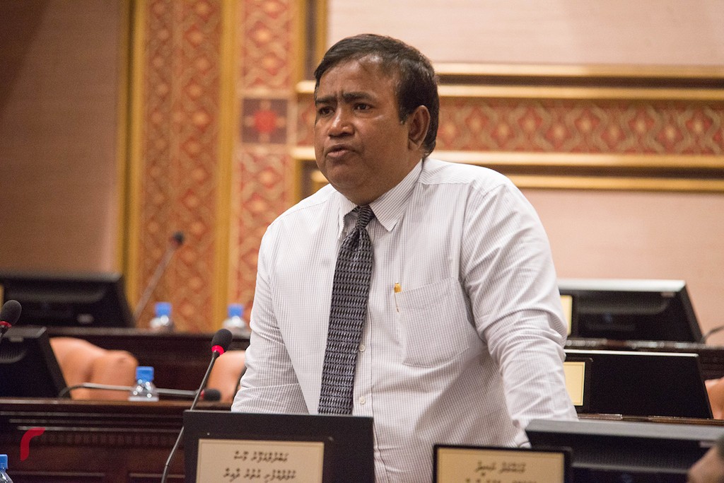 Gapo, Inthi ah: Chairperson akah puppet eh laakah beynumeh noon!
