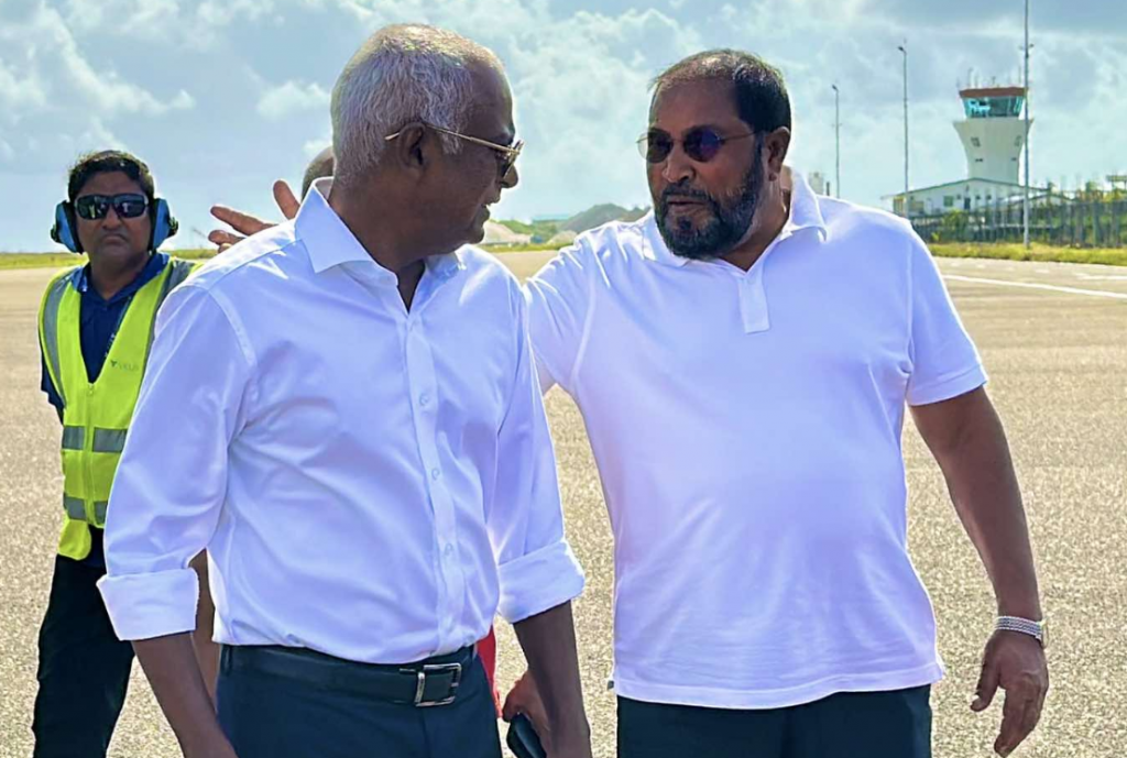 Qasim aaieku 2 dhuvas heydha kurehvvumahffahu Raees Male ah, dhe beyfulhunge mi manzaruthah bunanee keekey?