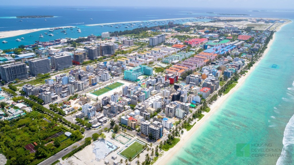 HDC in Hulhumale' ge municipal hidhumaiy dhey goiy monitor koh report kuraane meehaku hoadhany