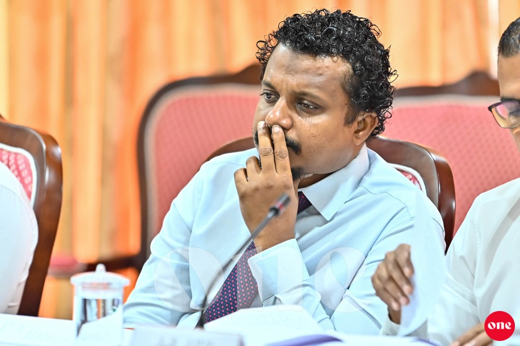 AG ge vakeelun sirru hifahattan majubooruvaa gothah gena islaahu thah faas koffi