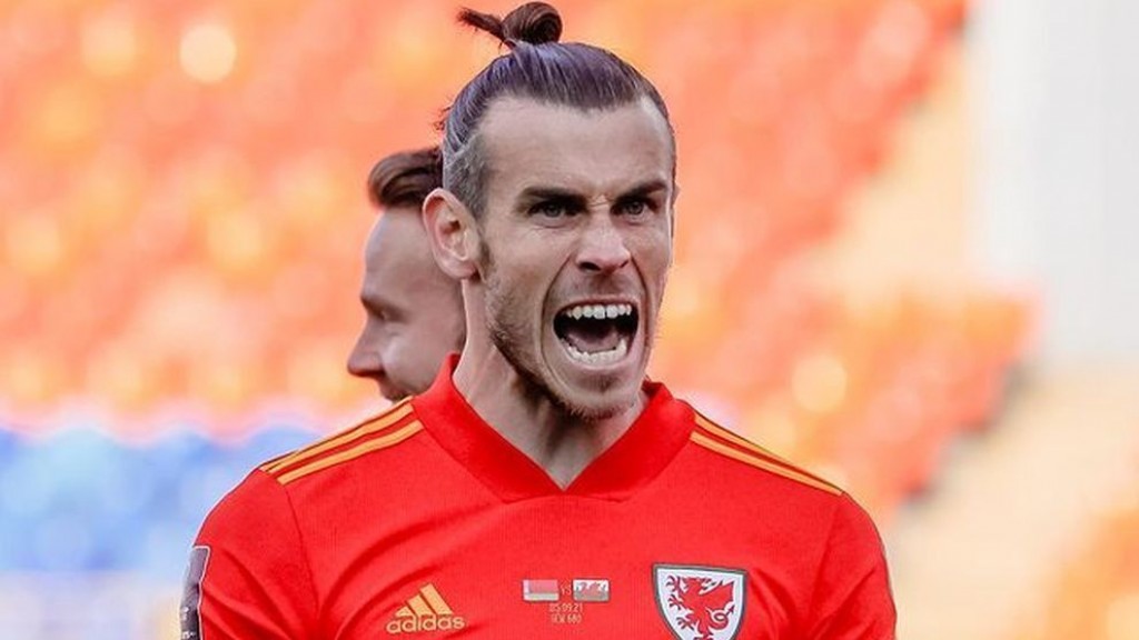 Bale ge hat- trick aaeku Wales ah ummeedhu, England ah bodu molheh