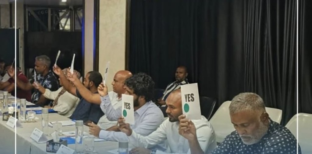Volley anekkaaves massala thakehgai, Husvefaivaa magaamuthakuge inthihaabu 15 vana dhuvahu