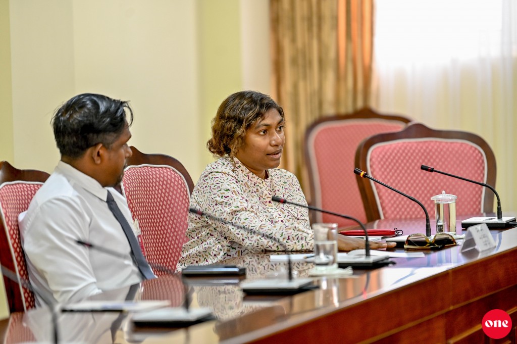 TV license hoadhumuge masakkaiy vanee fashaifa, gavaaidhah genai badhalun monopoly eh ufedheyne: Ooredoo