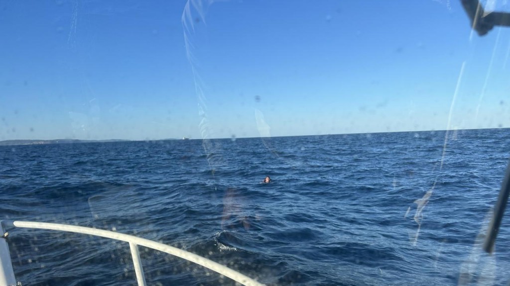 Cargo boat akun vettunu meehaku 24 gadi iru fahun kandumathin fenijje
