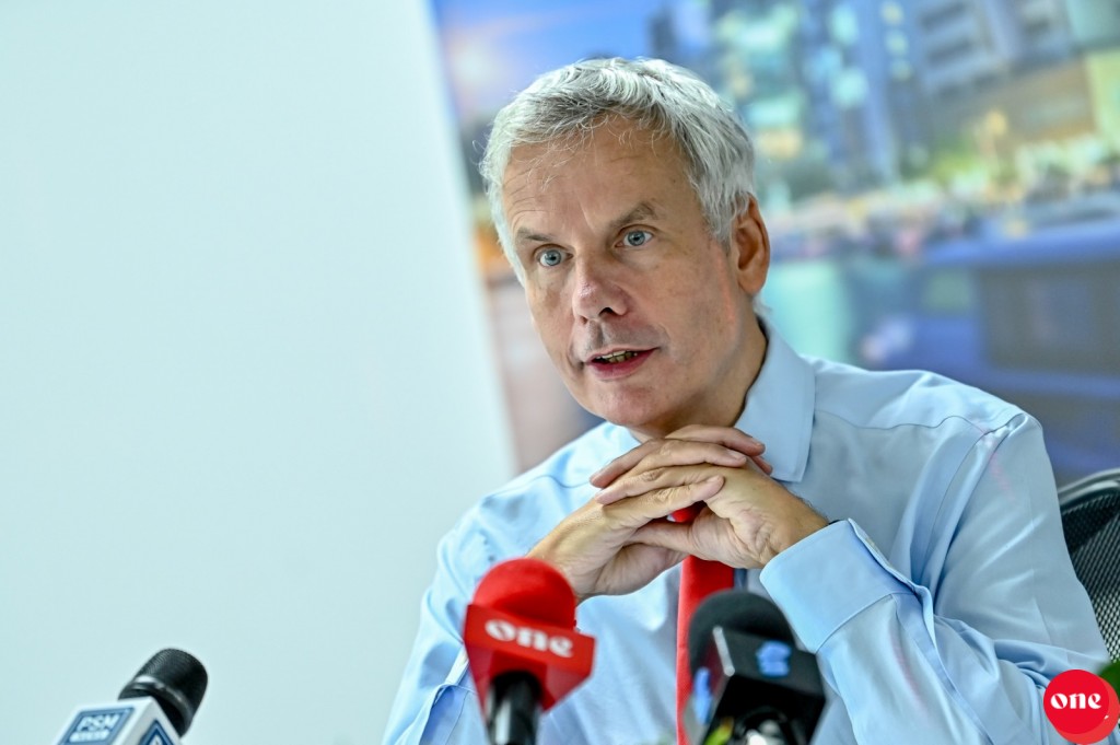 Upgrading ge sababun hidhumathah dhen medhuken'dumeh naannaane: BML