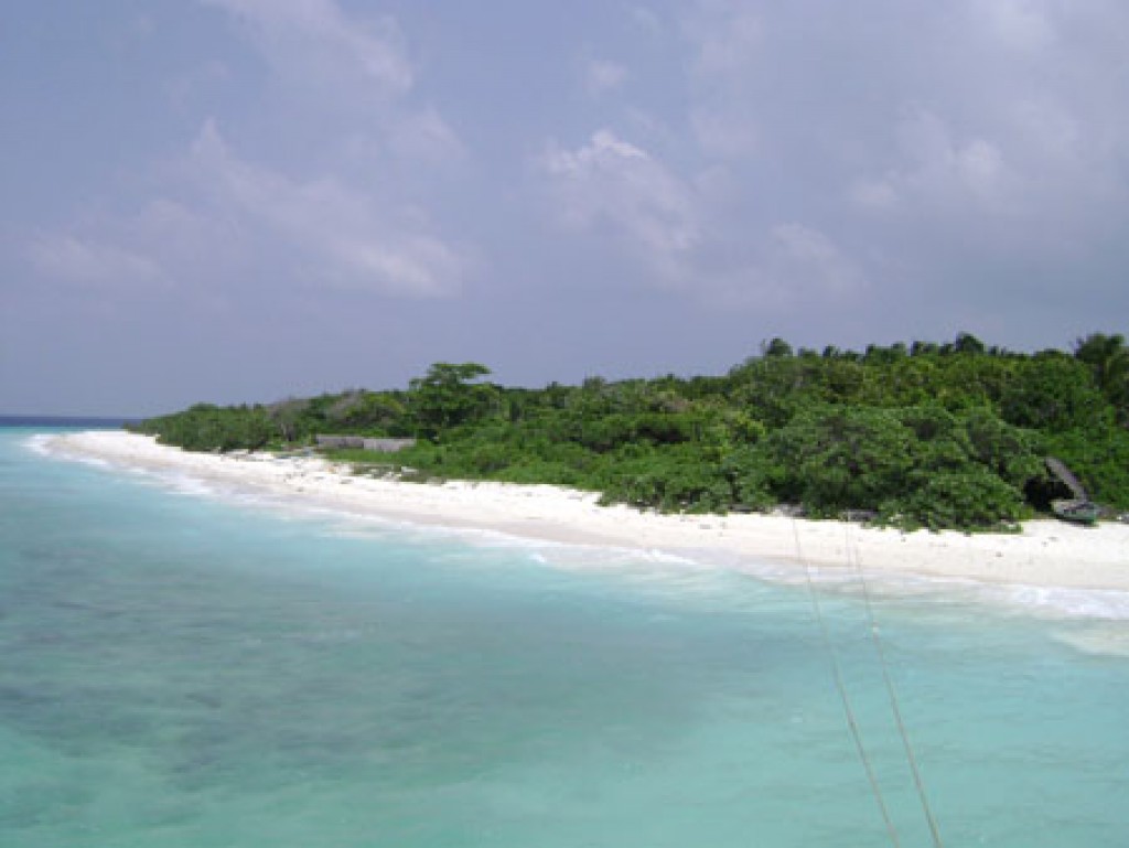 Kumundhoo home quarantine gai huri meehaku covid ah positive vejje