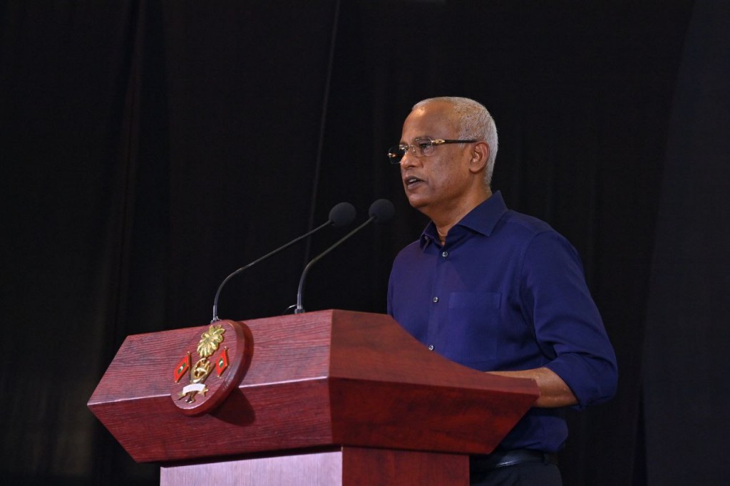 Dharani dhekkumugai dhathi kame neiy, kuriyah oiy 2 aharuves dharani dhekeyne: Raees