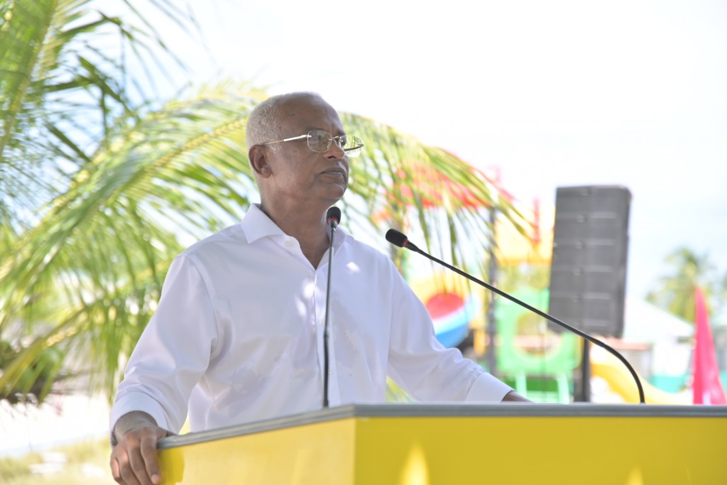 Than thanugai roakurumun saafuvanee inthihaabu kaamiyaabu vaanekan: Raees