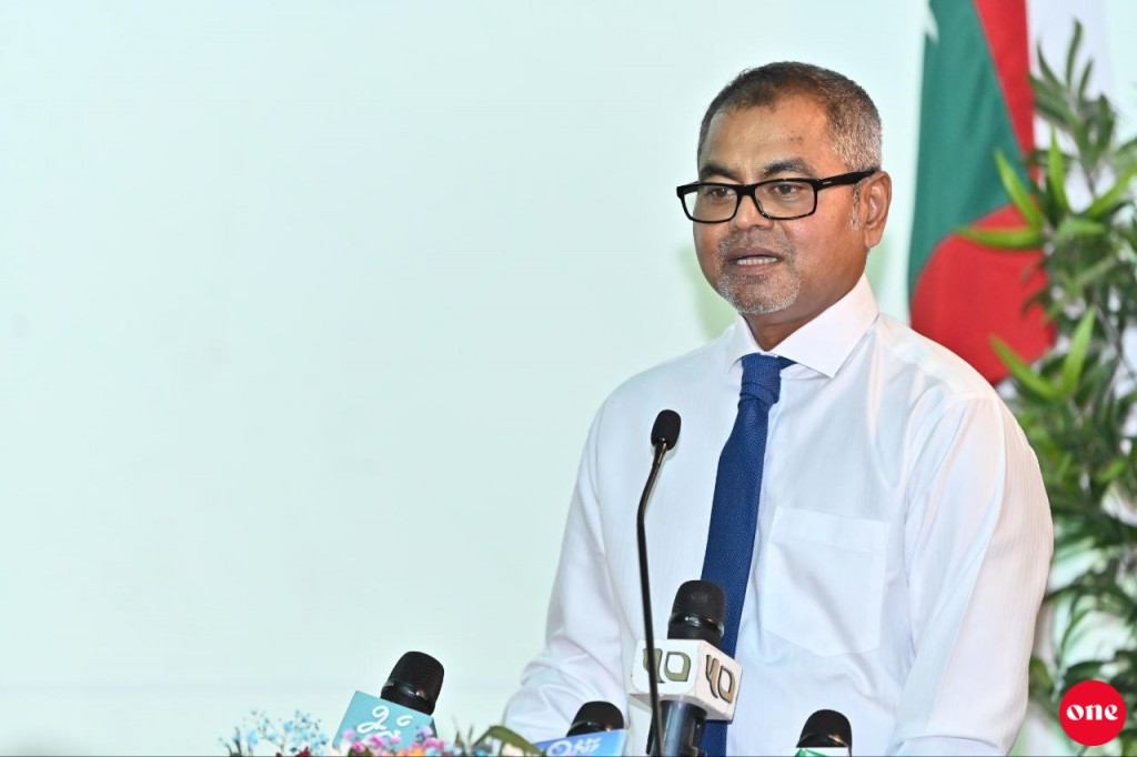 Environment Minister Thoriq ah Majlis in ruhun dheefi