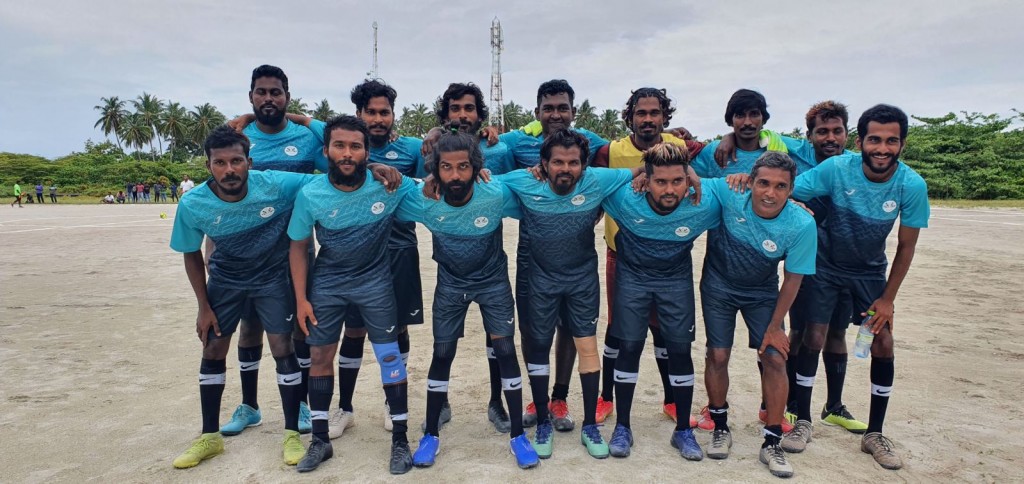 Maaenboodhoo Eid Cup: Furathama match Saviour  kaamiyaabu kuri iru dhevana match ehvvaru vejje