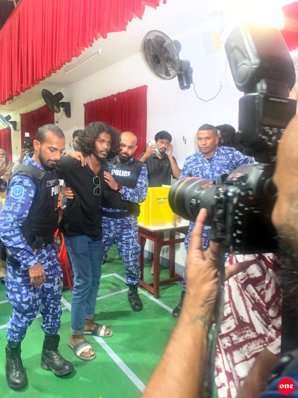 Gunan thayyaaru vefai vanikoh, vote karudhaasthah hifaigen dhuvvaigen 2 meehun hayyaru koffi