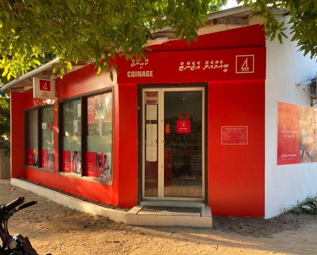 BML expands deposit and payment services in the atolls with 40 cash agents
