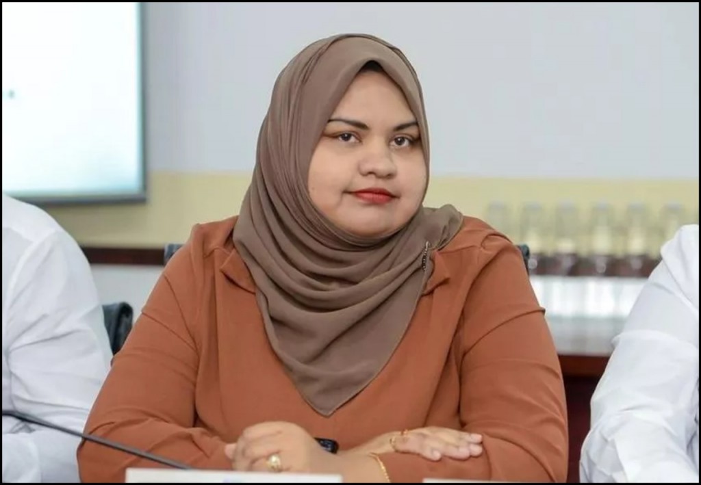 State Minister Shamnaaz hayyaru koffi