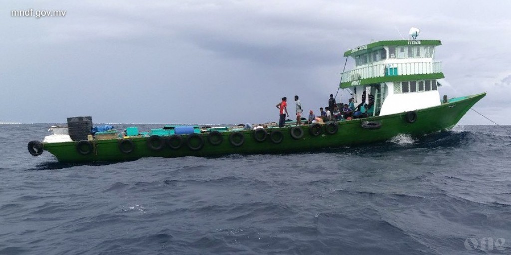 Coast Guard mobilized after engine fails on cargo vessel