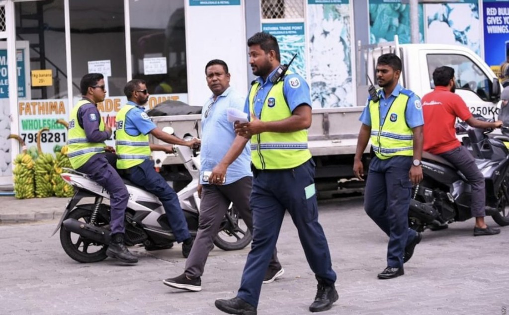 Mohamed Ismail anekkaa ves hayyaru kohfi
