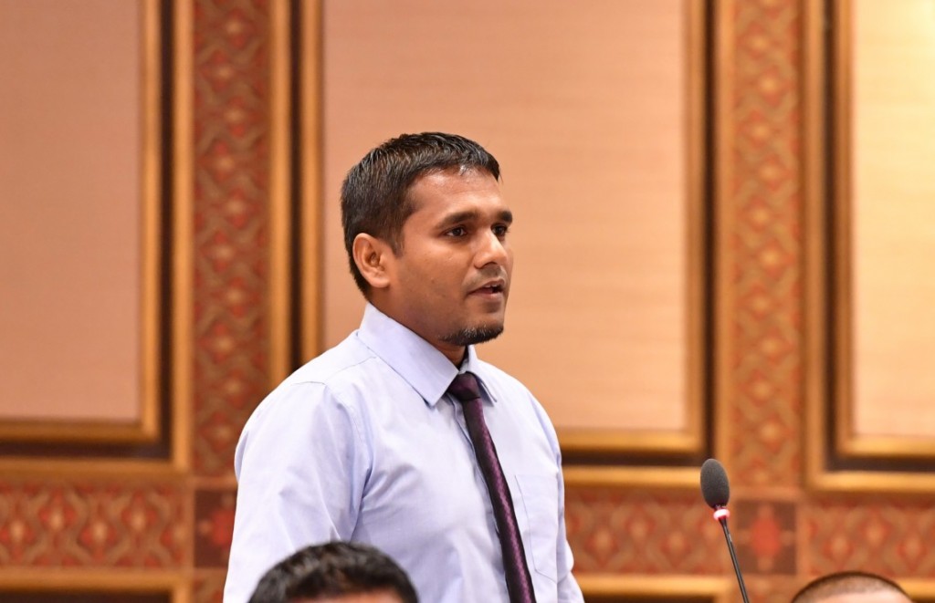 Dharani restructure kuran govaalai Ilyas Labeeb hushahalhan ulhunu garaaru beyrukollaifi