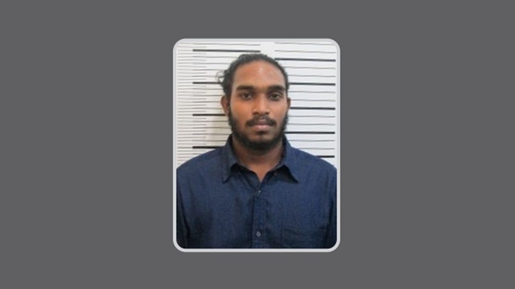 Faathihge maru: Video footage in Irufaan fenna kamah police officer hekibas dheefi