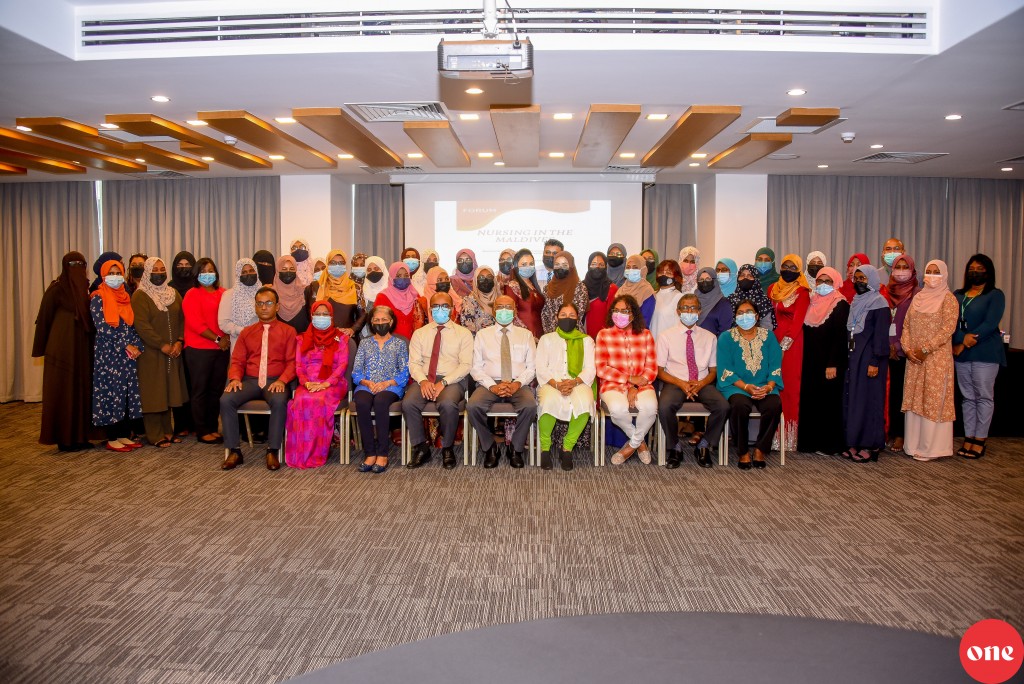 Bodu tharuheebakaa eku ''Nursing in the Maldives'' forum ninmaalaifi