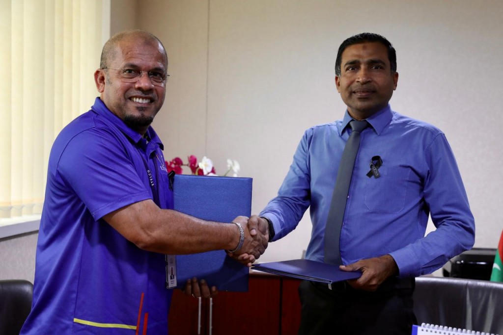 Student journalism program ge gold sponsor akah Stelco