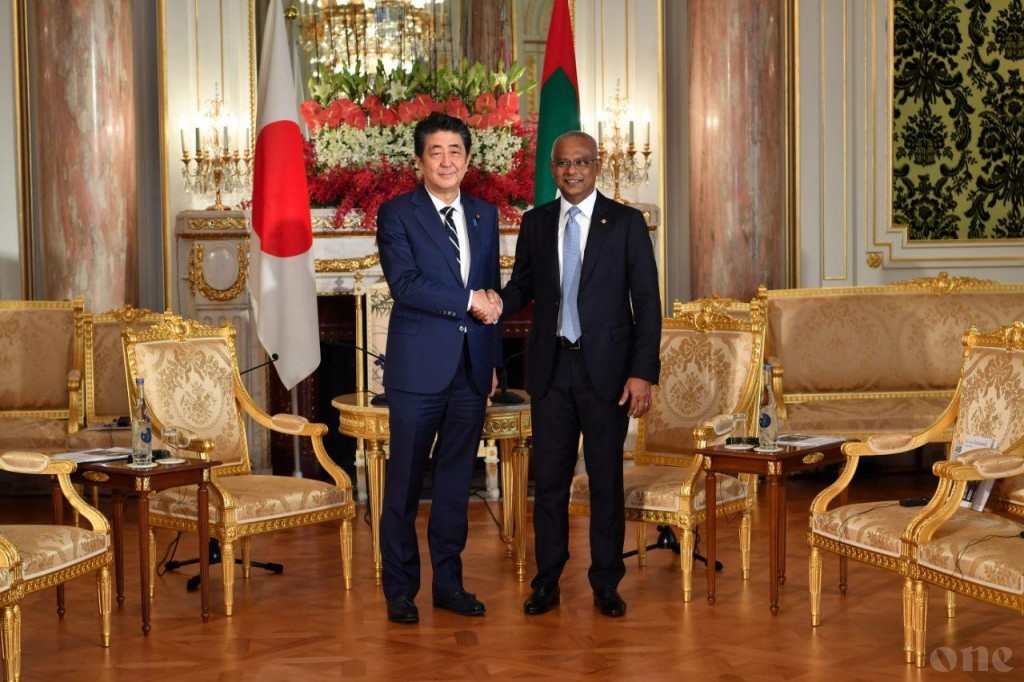 President Solih meets with Japanese Prime Minister