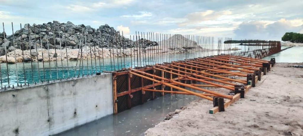 Nehllaidhoo bandharu tharahggee kurumuge mashrouge baarah kuriyah