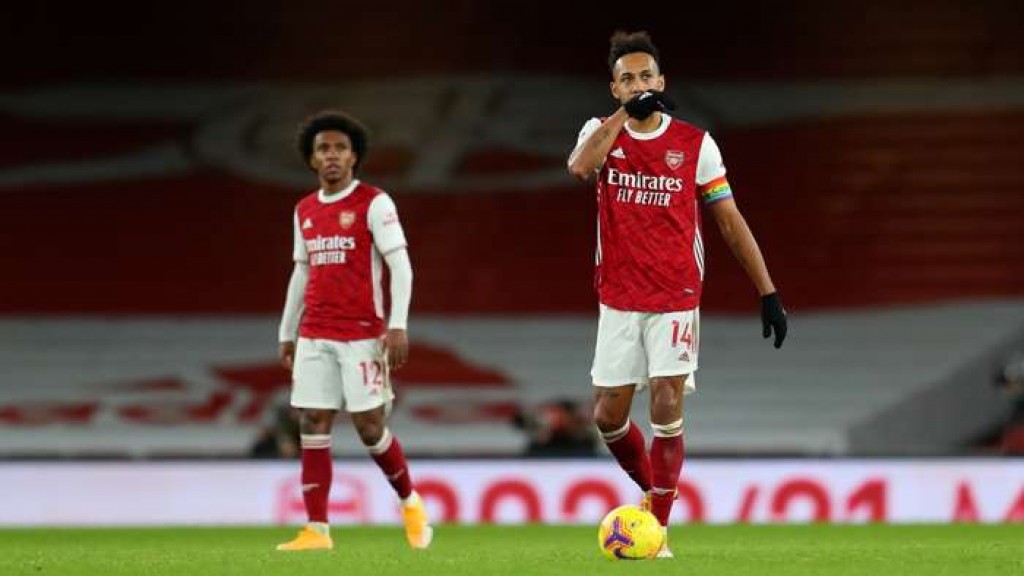 Aubameyang ge athun baikolhah van goal aaeku Arsenal ah ladhuvethi bayyeh