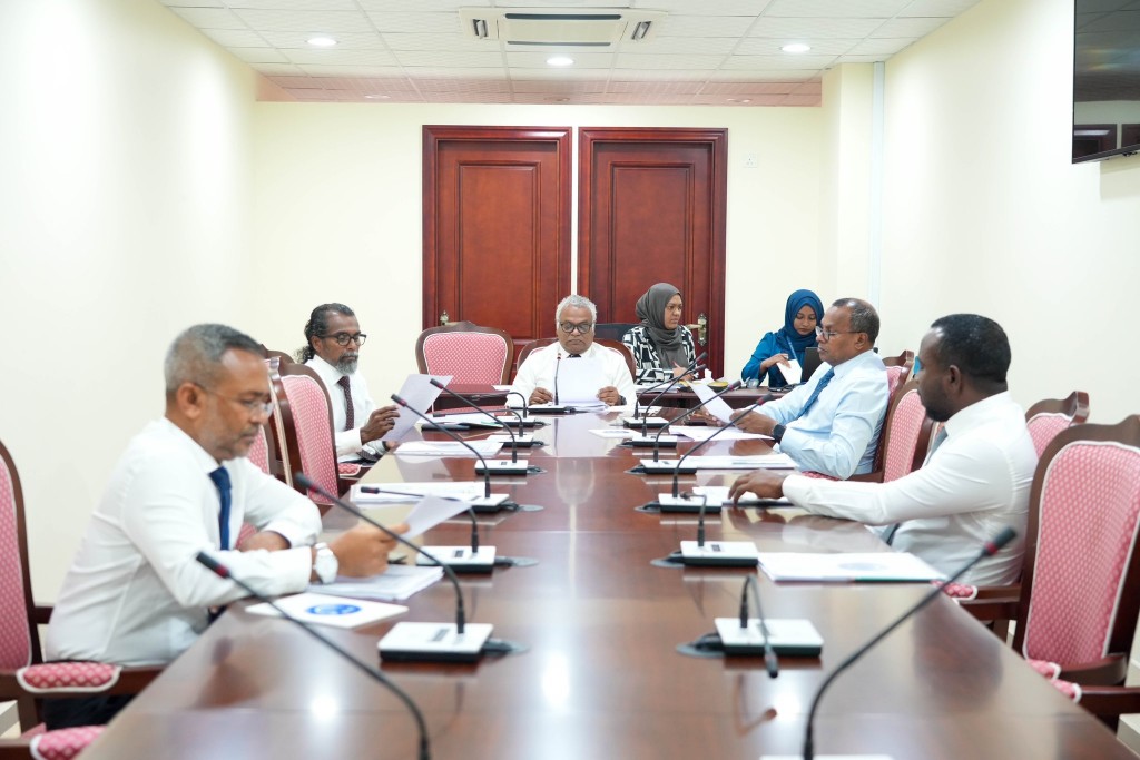 Kendhikulhudhoo council in nerunu bayaan baathilkuran engi massalaigai LGA Majilis committee ah haaziru kuranee