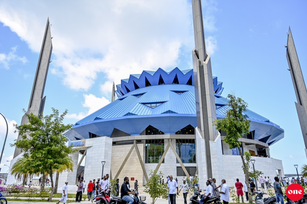 Salamaan miskithaai ithuru 5 rasheh gai Islamic library thah gaaimu kuranee