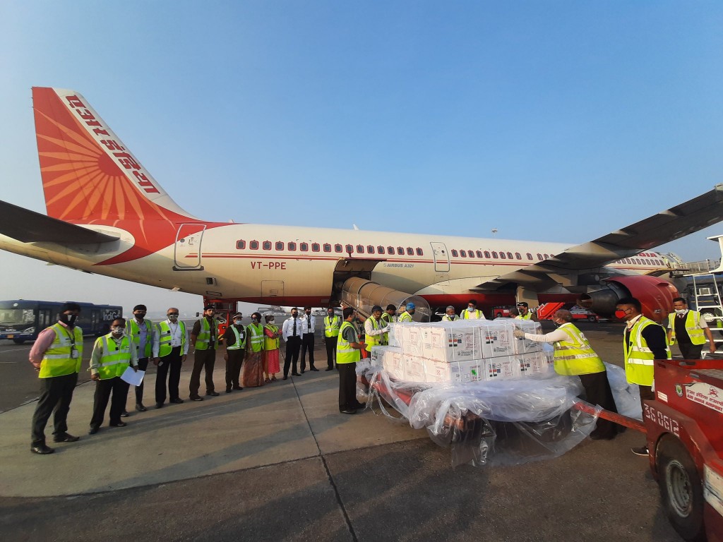 India in ufehdhi covid vaccine Lanka ah , miadhu vaccine jahan fashanee