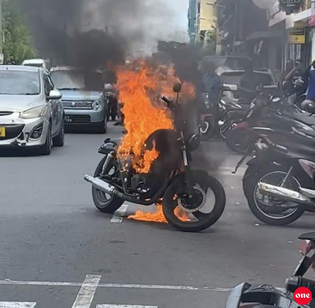 Dhuhvamun dhiya cycle ehgai roavejje
