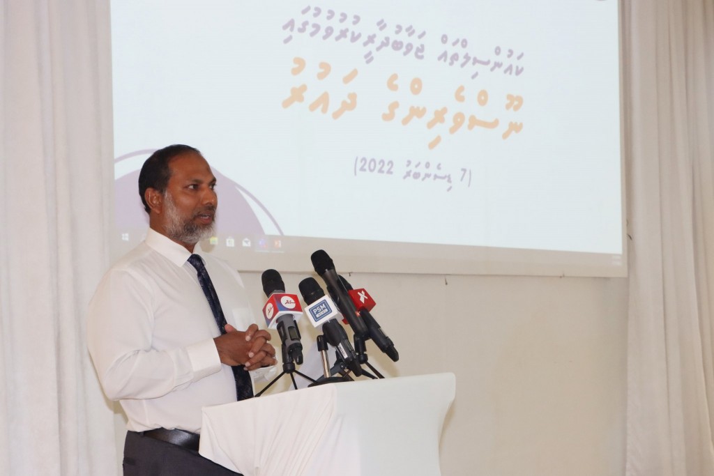 Media thah laamarukazee kuran jehey, Raajjey ge hingun rangalhu vaanee eyrun: Imran