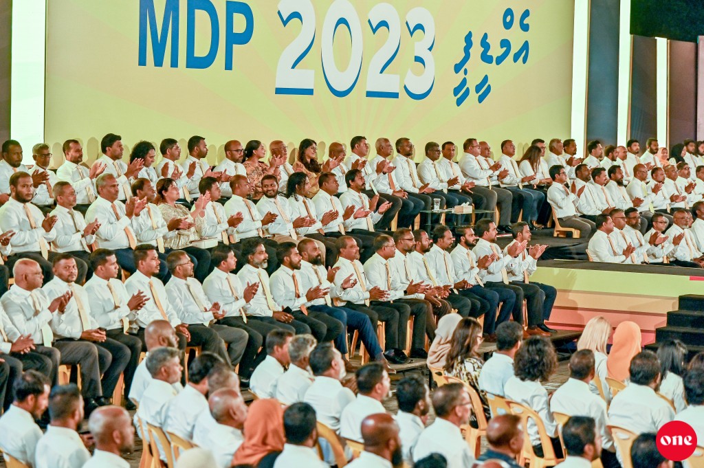 MDP, PPM adhi JP ge memberun ithuruvi iru, ehen party thakun members madhuvejje