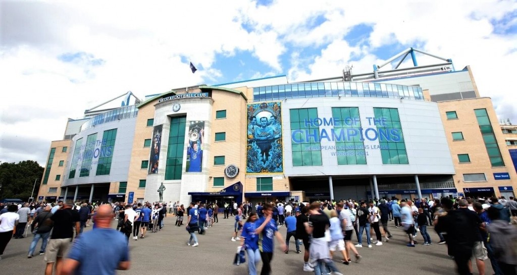 Adhabun salaamaiyy vaan Chelsea in hotel thah vikkaalun premier league ah massala akah nuvi!