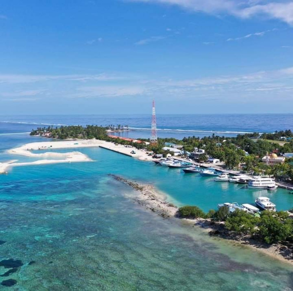 Aanmu haalathah genai thaa 3 hafuthaa, school gai Covid fethureythee Kolamaafushi anehkkaaves monitoring ah
